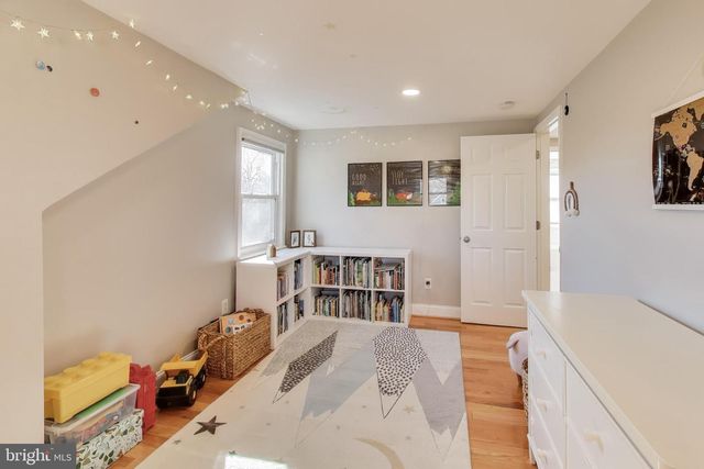 3913 OGLETHORPE ST, Hyattsville, MD 20782
