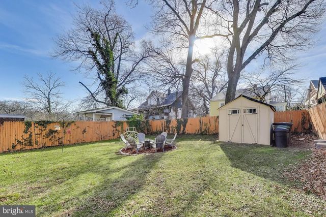 3913 OGLETHORPE ST, Hyattsville, MD 20782