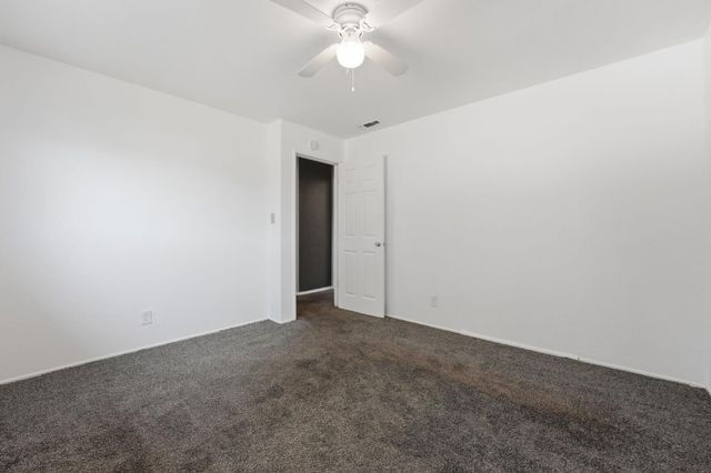 713 O St, Rio Linda, CA 95673