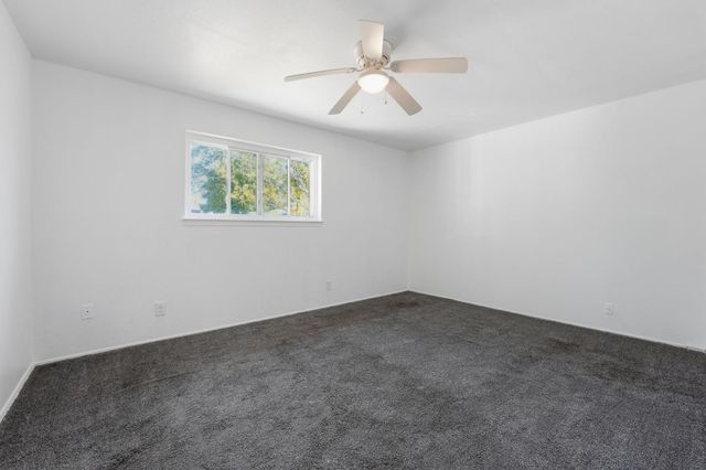 713 O St, Rio Linda, CA 95673
