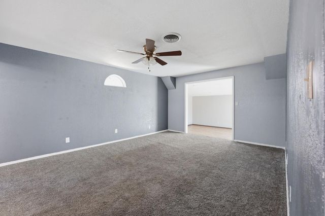 713 O St, Rio Linda, CA 95673