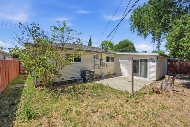 713 O St, Rio Linda, CA 95673