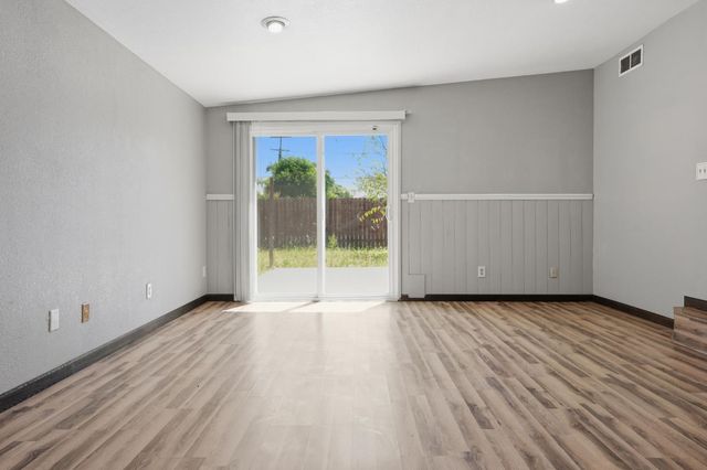 713 O St, Rio Linda, CA 95673