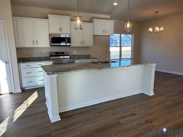 7200 Shining Armor Ct, Henrico, VA 23231