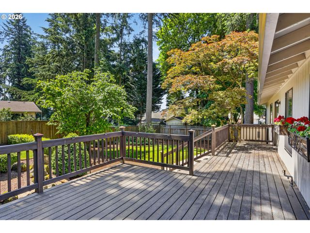 12713 Se 18TH St, Vancouver, WA 98683