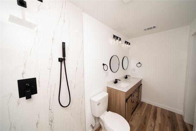 312 N Retta Street, Fort Worth, TX 76111