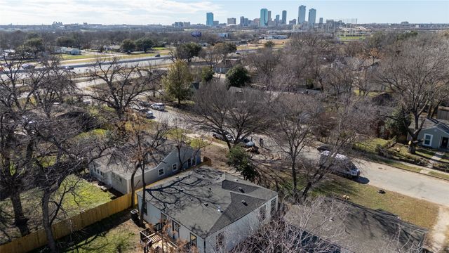 312 N Retta Street, Fort Worth, TX 76111