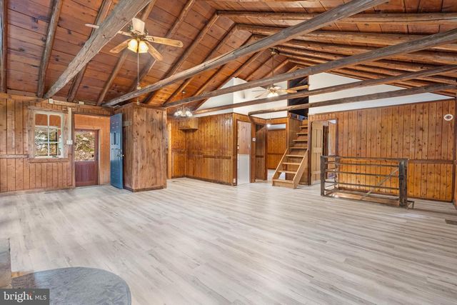 964 VALLEY VIEW RD, Harpers Ferry, WV 25425