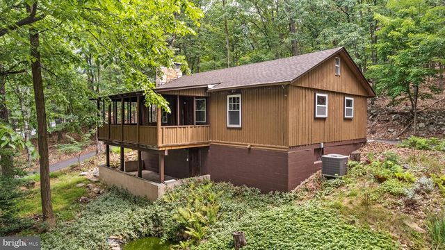 964 VALLEY VIEW RD, Harpers Ferry, WV 25425