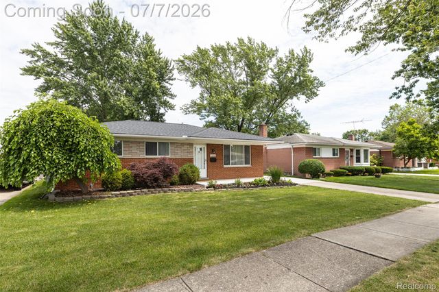 27268 Wagner Drive, Warren, MI 48093