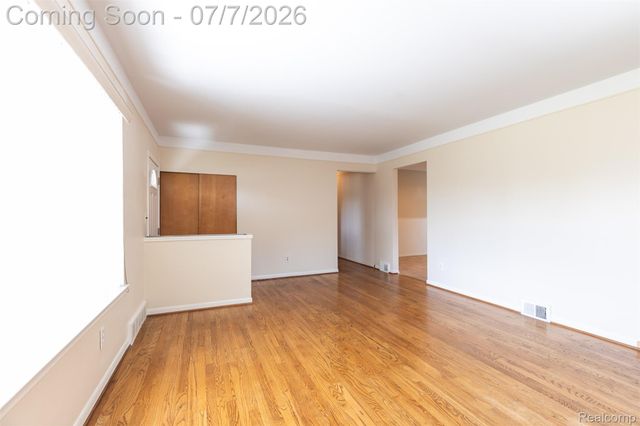 27268 Wagner Drive, Warren, MI 48093