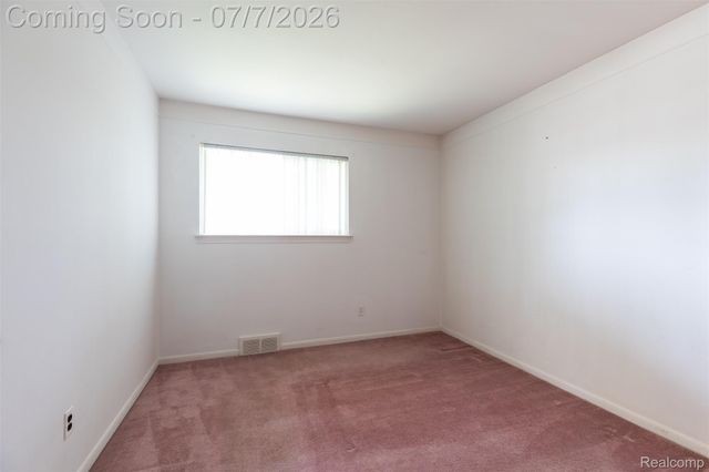 27268 Wagner Drive, Warren, MI 48093