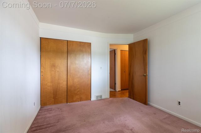 27268 Wagner Drive, Warren, MI 48093