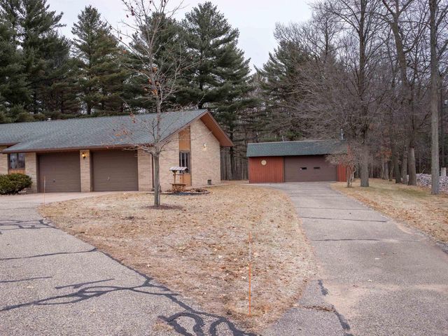309 N DIVISION STREET, Stevens Point, WI 54481