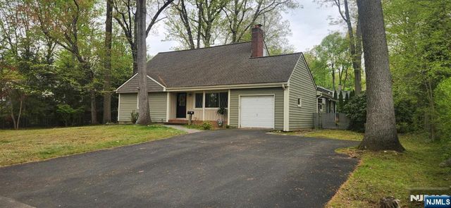 45 Campbell Avenue, Woodcliff Lake, NJ 07677