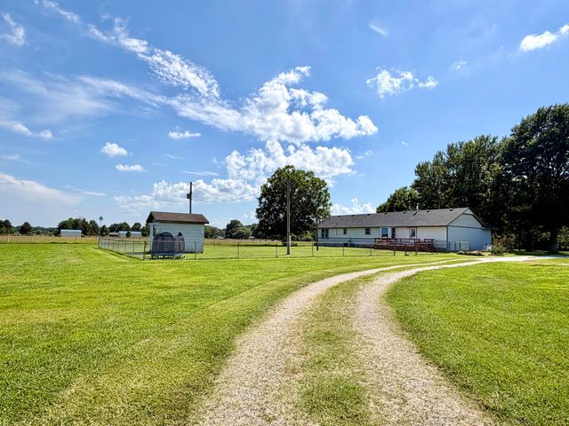 24628 S 4370 Road, Vinita, OK 74301