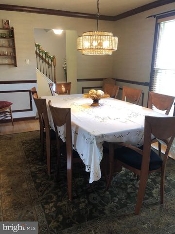 725 SCENIC DR, Harleysville, PA 19438