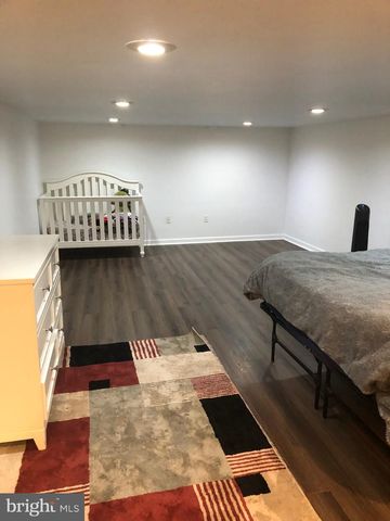 725 SCENIC DR, Harleysville, PA 19438