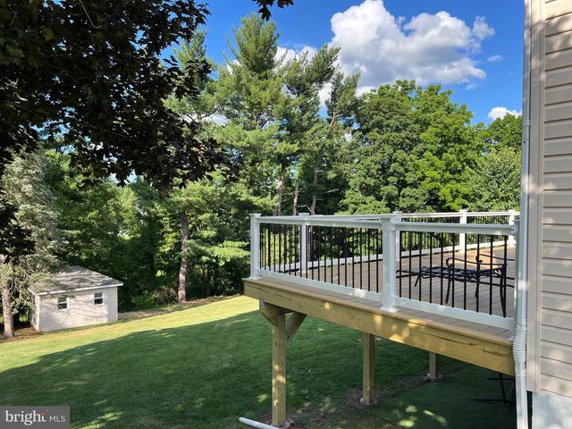 725 SCENIC DR, Harleysville, PA 19438