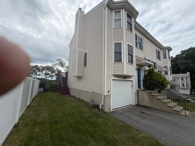 4 Pearlbush Path, Worcester, MA 01607