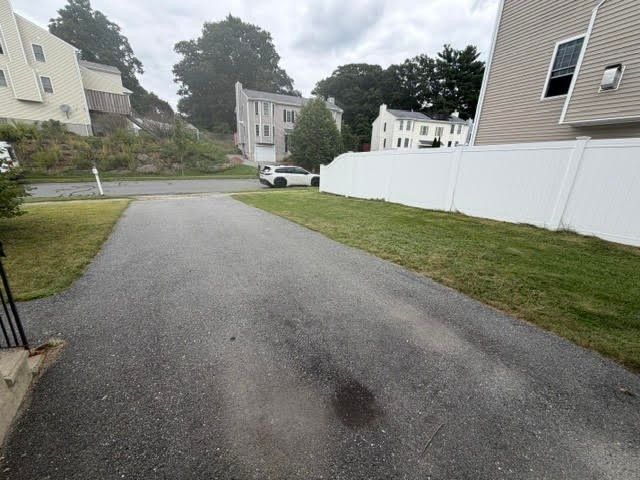 4 Pearlbush Path, Worcester, MA 01607