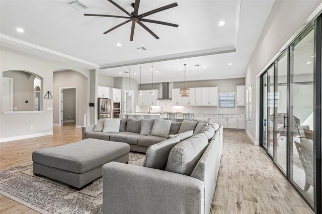 14142 SWISS BRIDGE DRIVE, Riverview, FL 33579