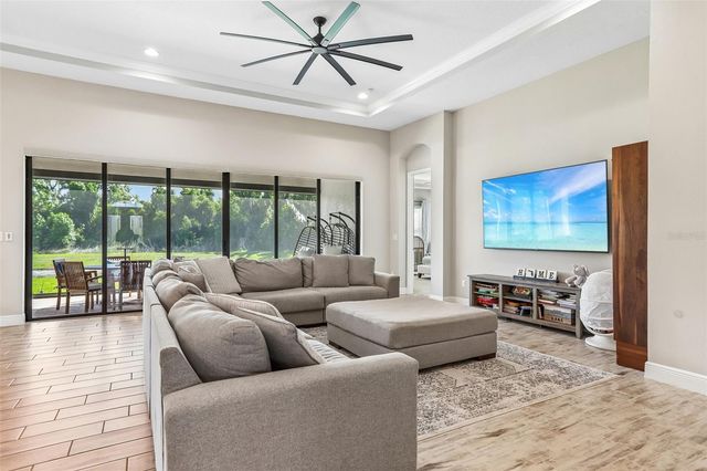 14142 SWISS BRIDGE DRIVE, Riverview, FL 33579