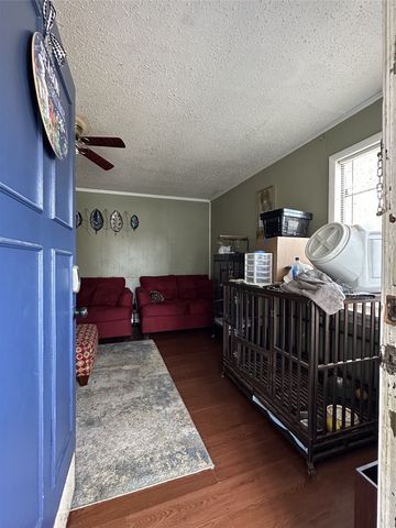 1137 Edwards Circle, Dallas, TX 75224