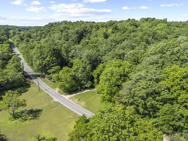 11021 Hixson Pike, Soddy Daisy, TN 37379