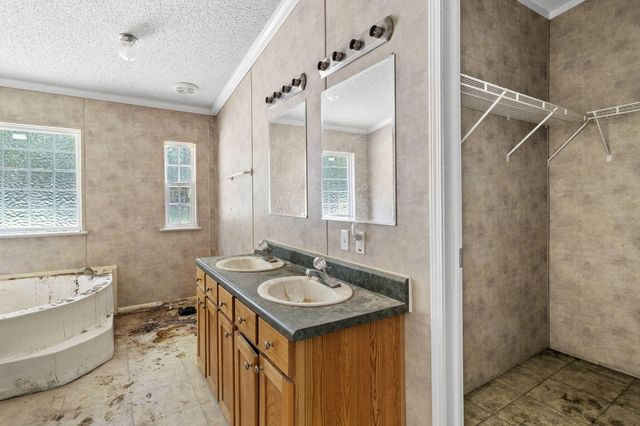 11021 Hixson Pike, Soddy Daisy, TN 37379