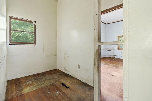 11021 Hixson Pike, Soddy Daisy, TN 37379