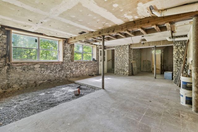11021 Hixson Pike, Soddy Daisy, TN 37379