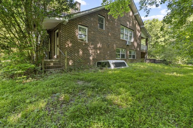 11021 Hixson Pike, Soddy Daisy, TN 37379