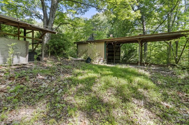 11021 Hixson Pike, Soddy Daisy, TN 37379