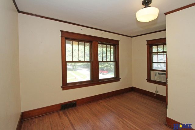 2500 Worthington Avenue, Lincoln, NE 68502