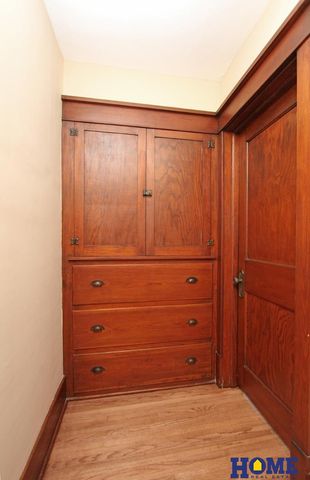 2500 Worthington Avenue, Lincoln, NE 68502