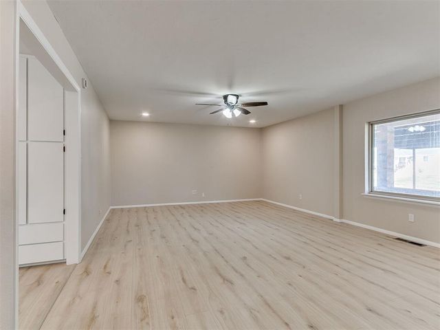 4744 SE 18th Street, Del City, OK 73115