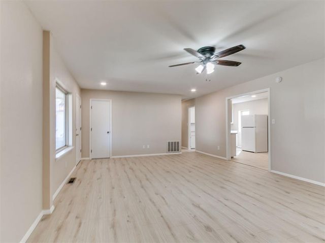 4744 SE 18th Street, Del City, OK 73115