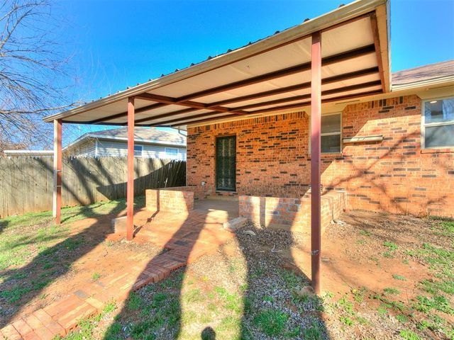 4744 SE 18th Street, Del City, OK 73115