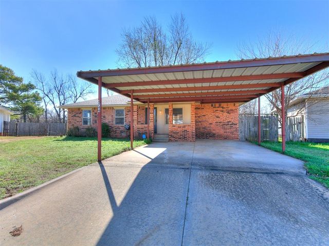 4744 SE 18th Street, Del City, OK 73115