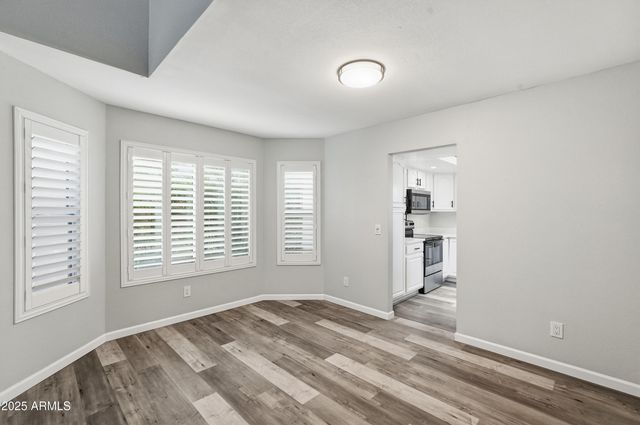 4702 E CARMEN Street, Phoenix, AZ 85044