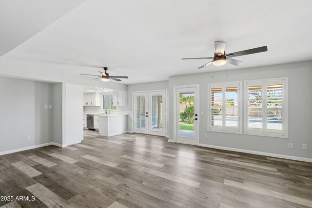 4702 E CARMEN Street, Phoenix, AZ 85044