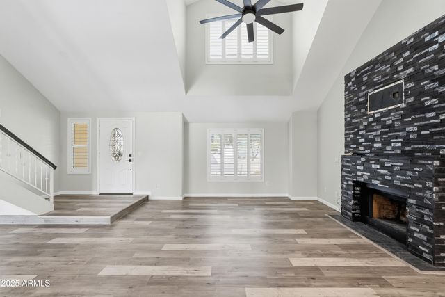 4702 E CARMEN Street, Phoenix, AZ 85044