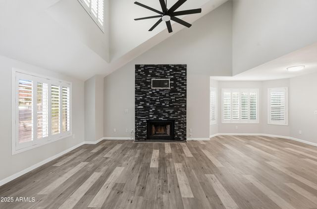 4702 E CARMEN Street, Phoenix, AZ 85044