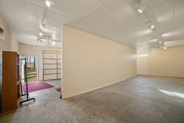 51000 Maple Road, Marcellus, MI 49067