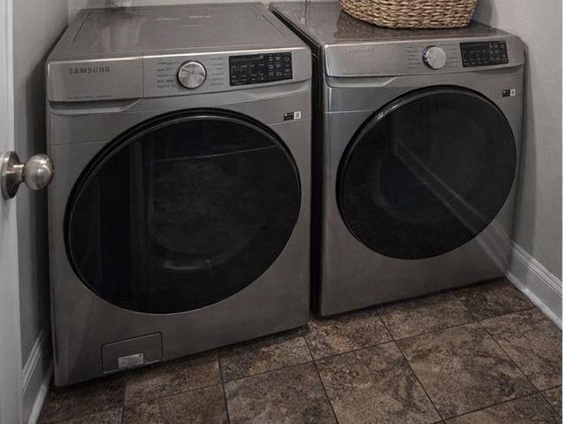 2627 Glenbrook NE Lane, Conyers, GA 30012