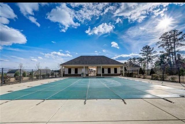 2627 Glenbrook NE Lane, Conyers, GA 30012