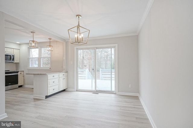 3 ALBERTS AVE, Sicklerville, NJ 08081