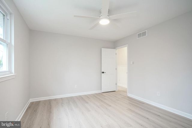 3 ALBERTS AVE, Sicklerville, NJ 08081