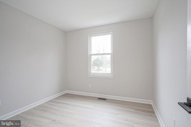 3 ALBERTS AVE, Sicklerville, NJ 08081